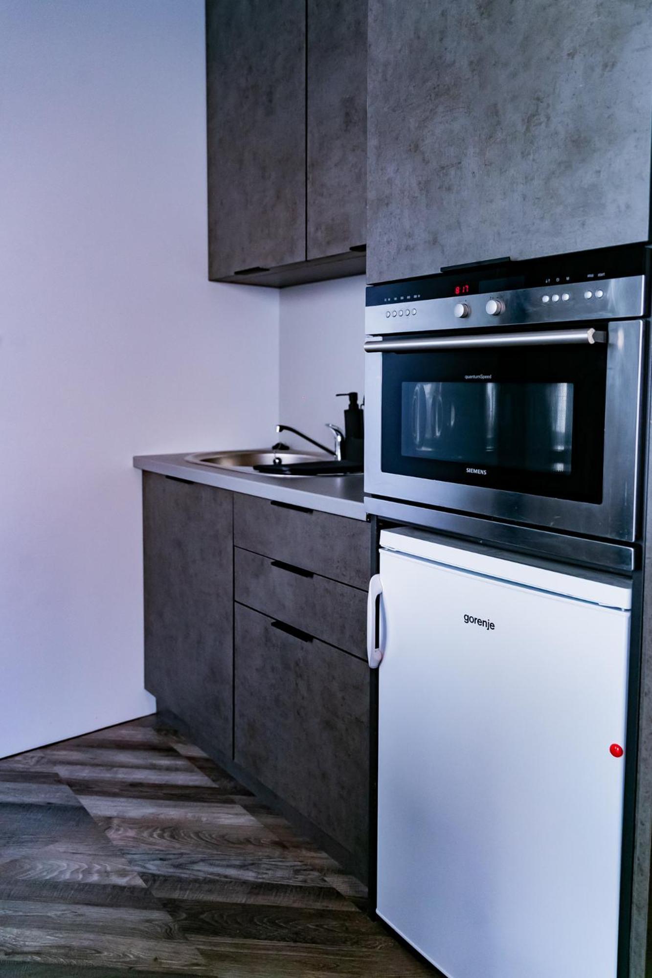 دوناويفاروش Motel1- A Megfizetheto Luxus! المظهر الخارجي الصورة