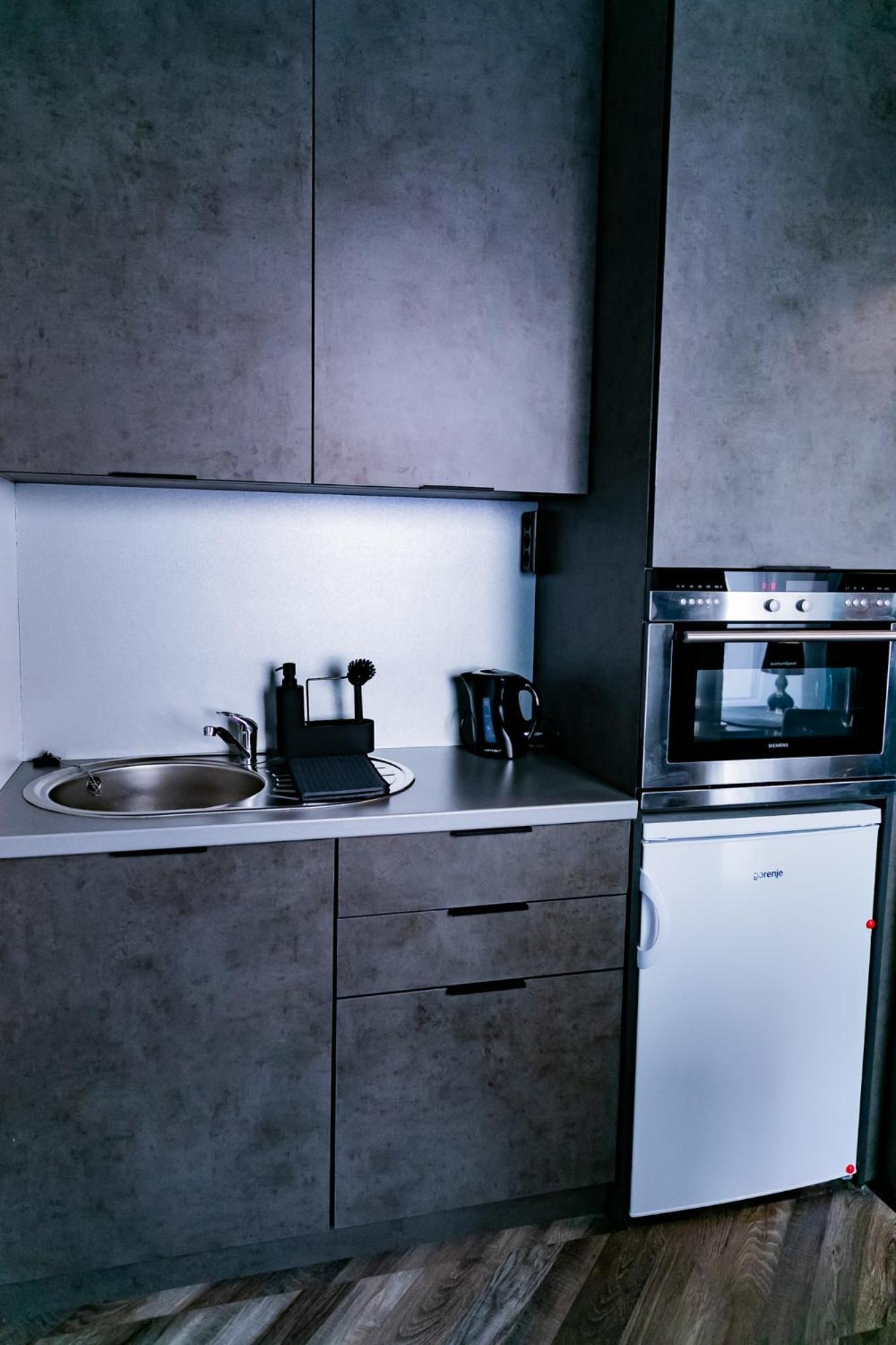 دوناويفاروش Motel1- A Megfizetheto Luxus! المظهر الخارجي الصورة