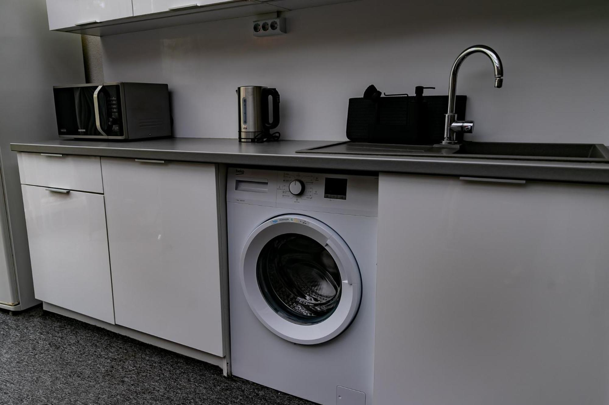 دوناويفاروش Motel1- A Megfizetheto Luxus! المظهر الخارجي الصورة